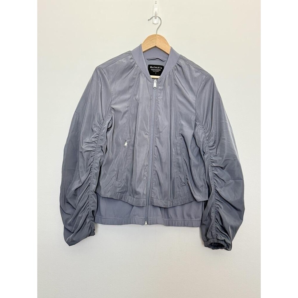Athleta Jacket Womens Small Petite Purple Windbreaker Ruched Sleeve Zip Pockets